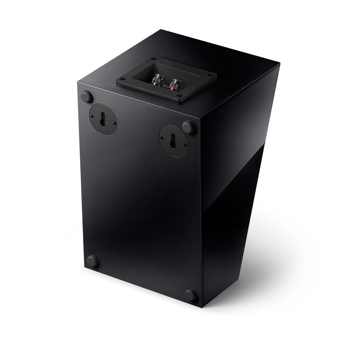 KEF R8a Meta